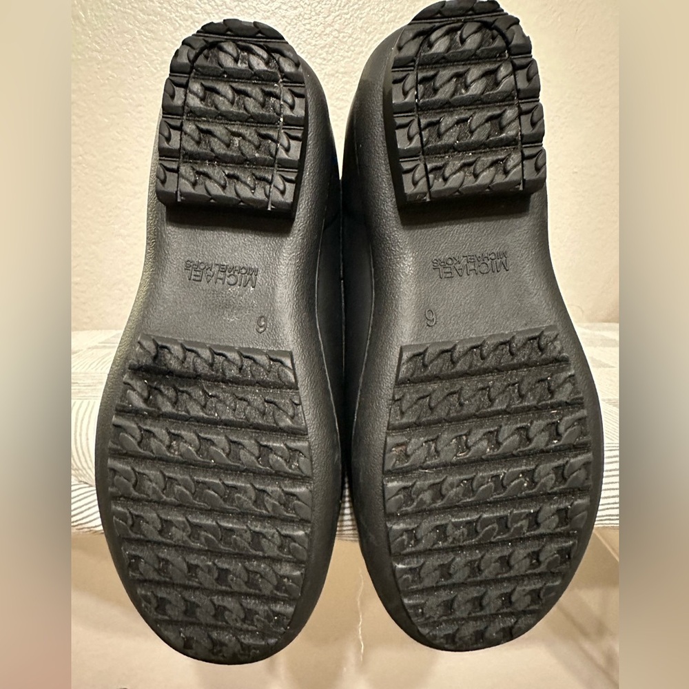 Michael Kors Easton Flannel and Rubber Rain Boot
Black Gray Size 6 - Picture 11 of 11